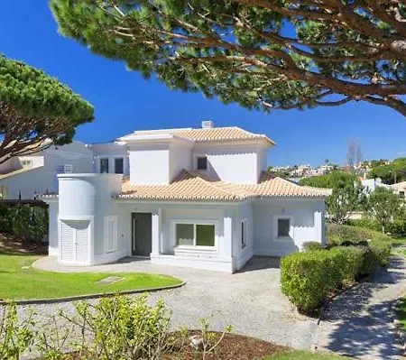 Villa Sleeps 6 Pool Air Con T607942