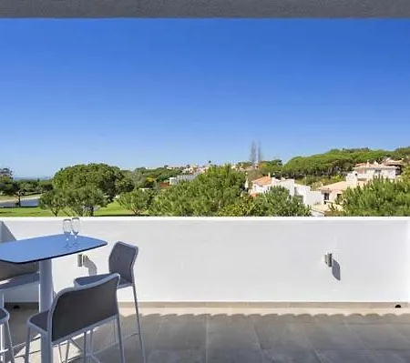 Villa Sleeps 6 Pool Air Con T607942 Vale do Lobo